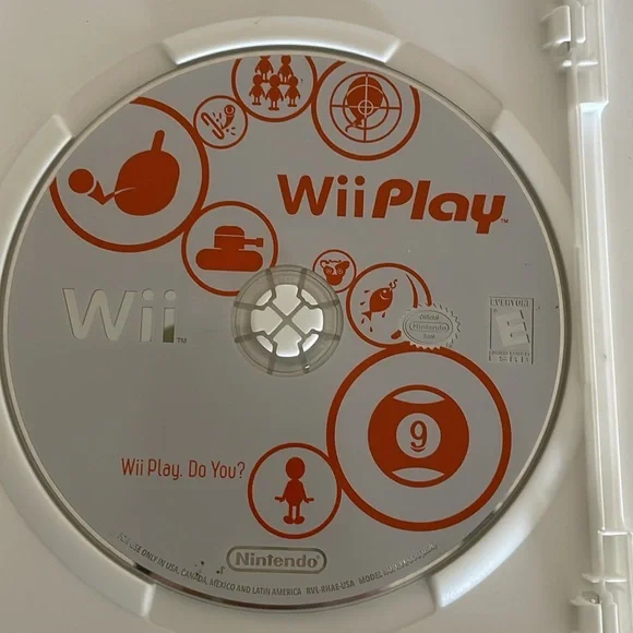 🆓 FREE When Bundled- Nintendo Wii Play Pre-owned Video Game - Picture 8 of 10